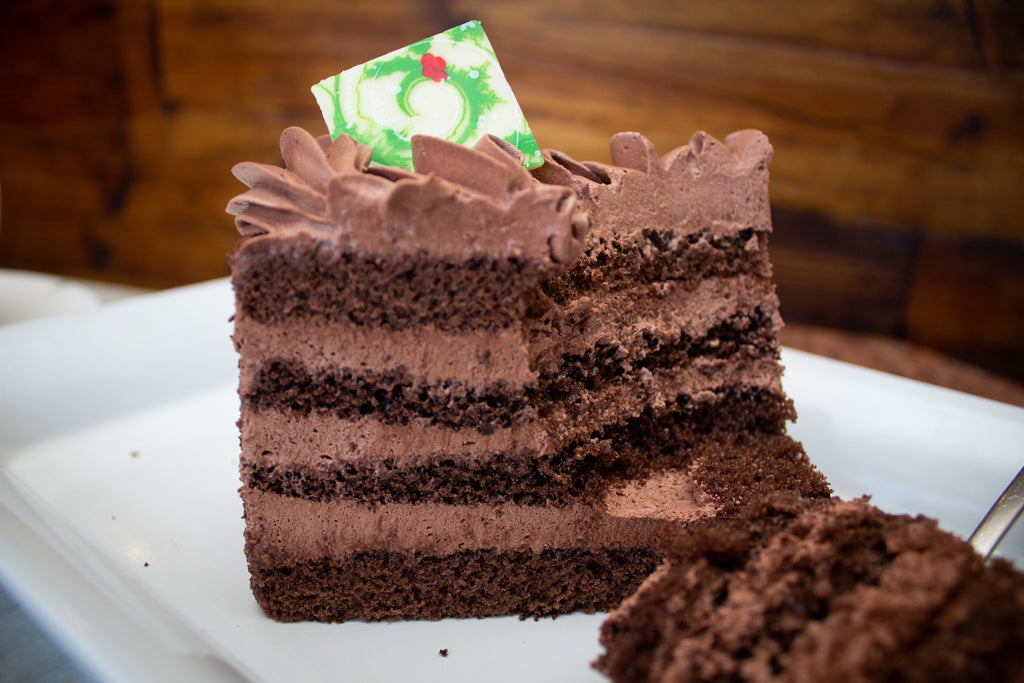 Chocolate mousse cake 6"