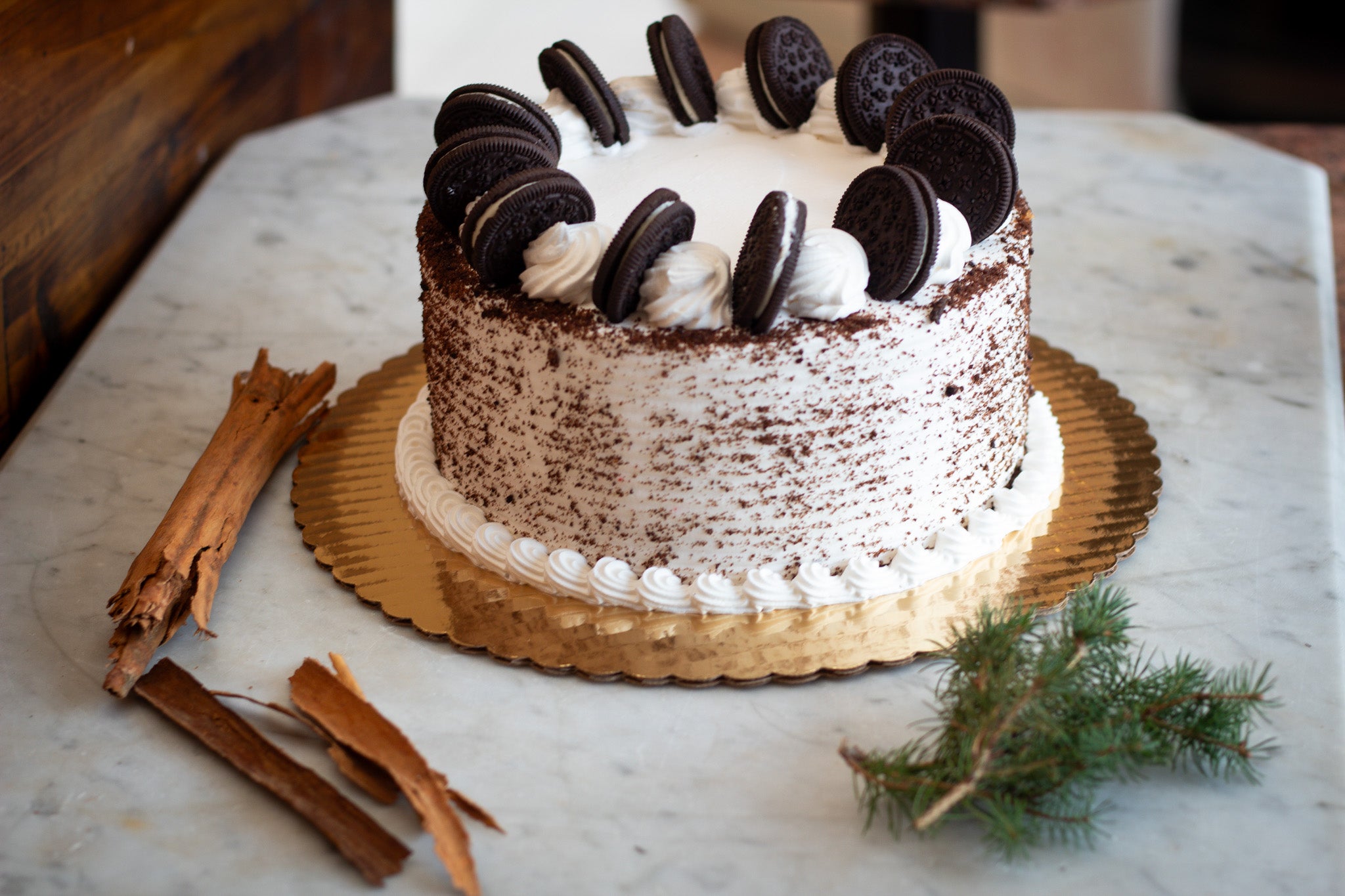 Oreo / Cookies N Cream cake 6"