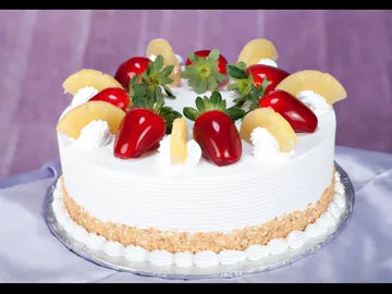 Strawberry Pineapple cake 8"